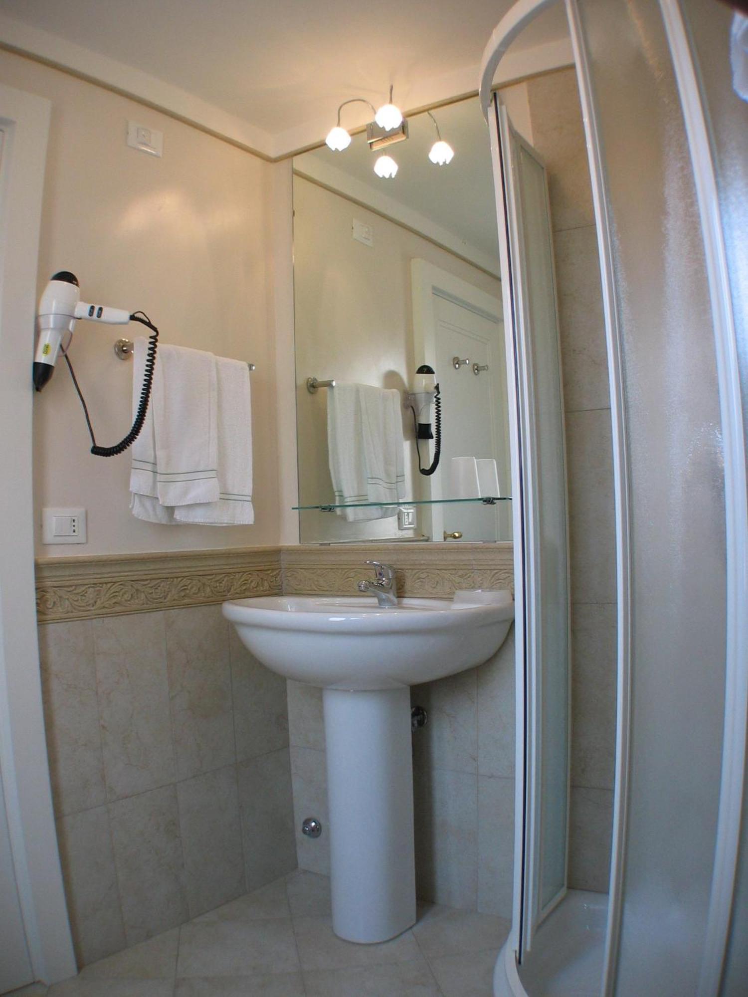 Bed & Breakfast A Le Boteghe Venetië